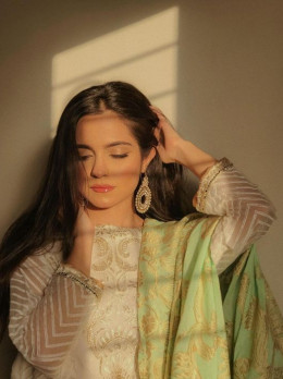 Teena Sharma - Escort in New Delhi - clother size M